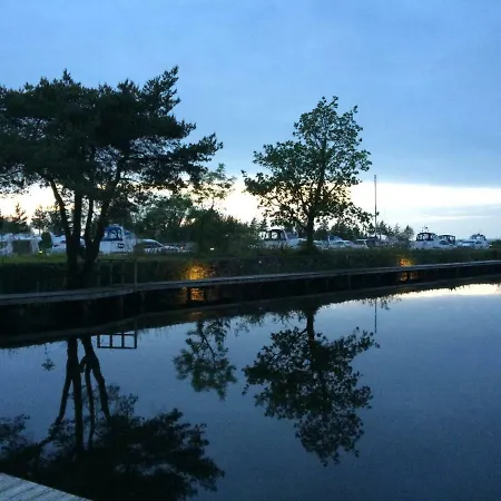 Coolbawn Quay & 度假村 纳奈赫